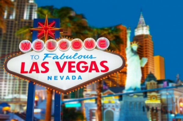 Sign of Las Vegas strip